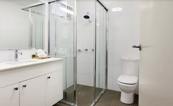 Harrigan's Irish Pub & Accommodation - Accommodation Cairns 9