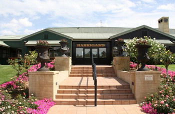 Harrigan's Irish Pub & Accommodation - Accommodation Cairns 38