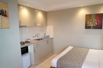 Parkville Place - Accommodation Cairns 2