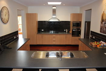 Yering Gorge Cottages By The Eastern Golf Club - Accommodation Cairns 23