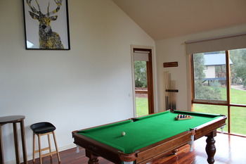 Yering Gorge Cottages By The Eastern Golf Club - Accommodation Cairns 24