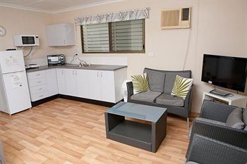 Maroochy River Resort & Bungalows - Accommodation Cairns 3
