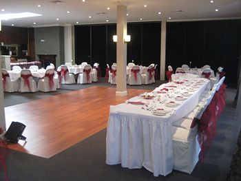 Checkers Resort & Conference Centre - Accommodation Cairns 3