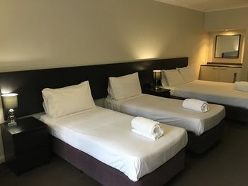 Checkers Resort & Conference Centre - Accommodation Cairns 25