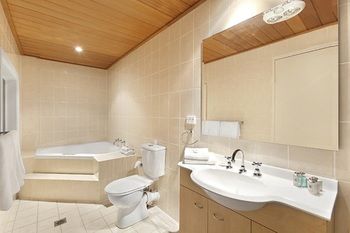 Checkers Resort & Conference Centre - Accommodation Cairns 34