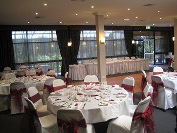 Checkers Resort & Conference Centre - Accommodation Cairns 1