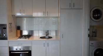 Hiigh Apartments - Accommodation Cairns 4