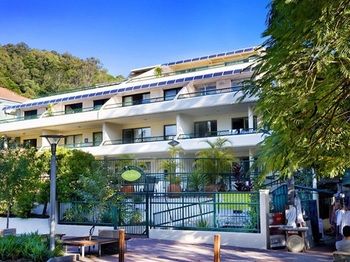 Saks On Hastings - Accommodation Cairns 10