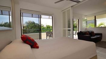 Saks On Hastings - Accommodation Cairns 13