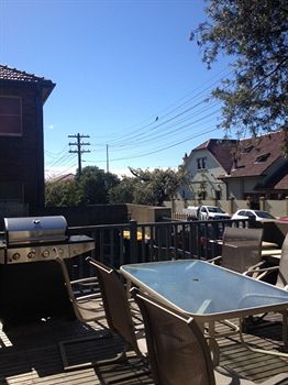 Cambridge Lodge - Hostel/Backpacker - Accommodation Cairns 7