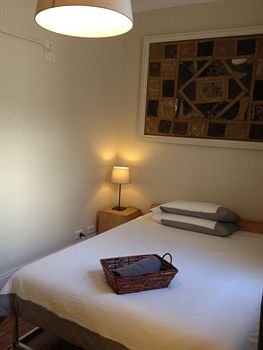 Cambridge Lodge - Hostel/Backpacker - Accommodation Cairns 9