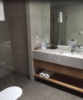 Bannisters By The Sea - Accommodation Cairns 20