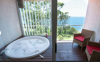Bannisters By The Sea - Accommodation Cairns 35