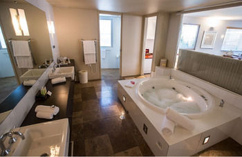 Bannisters By The Sea - Accommodation Cairns 37