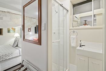 Eden Lodge - Accommodation Cairns 3