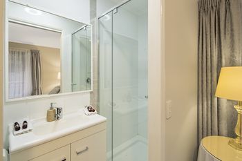 Eden Lodge - Accommodation Cairns 5