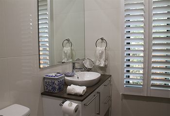 Arabella Guesthouse - Accommodation Cairns 11