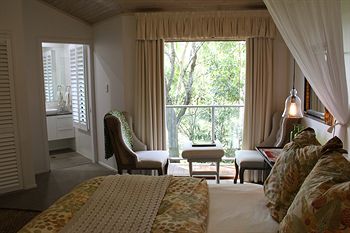 Arabella Guesthouse - Accommodation Cairns 16