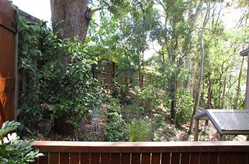 Arabella Guesthouse - Accommodation Cairns 33