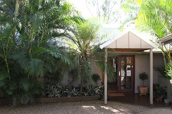 Arabella Guesthouse - Accommodation Cairns 36