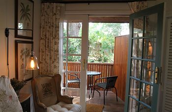 Arabella Guesthouse - Accommodation Cairns 37