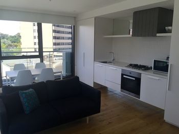 Apartments Melbourne Domain - South Melbourne - Accommodation Cairns 5
