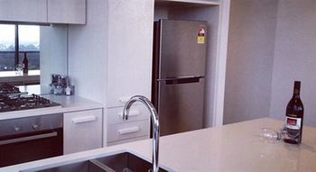 Apartments Melbourne Domain - South Melbourne - Accommodation Cairns 25
