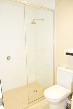 Apartments Melbourne Domain - South Melbourne - Accommodation Cairns 35