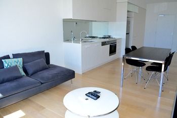 Apartments Melbourne Domain - South Melbourne - Accommodation Cairns 47