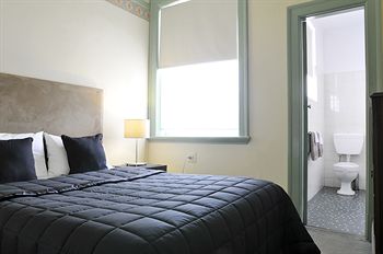 Hotel Gosford - Accommodation Cairns 12