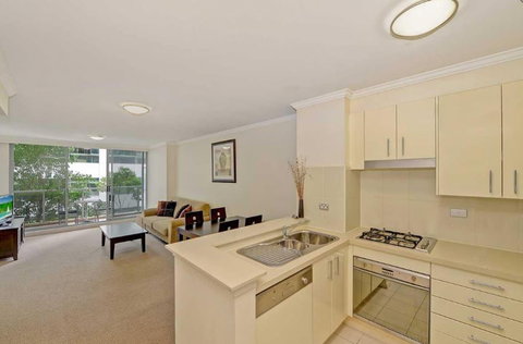 Astra Apartments Chatswood - Accommodation Cairns 0