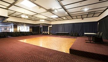 Parkway Hotel - Accommodation Cairns 0