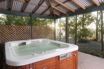 Eagleview Resort - Accommodation Cairns 4