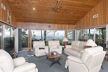 Eagleview Resort - Accommodation Cairns 12