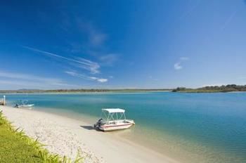 Noosa Quays - Accommodation Cairns 0
