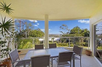 The Lookout Resort - Accommodation Cairns 2