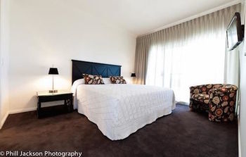 The Lookout Resort - Accommodation Cairns 13