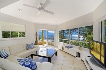 The Lookout Resort - Accommodation Cairns 35