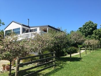 Yarraglen BnB - Accommodation Cairns 18