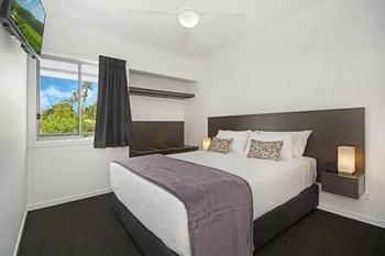 Cooroy Luxury Motel Apartments Noosa - Accommodation Cairns 9