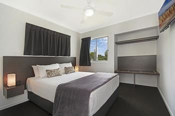 Cooroy Luxury Motel Apartments Noosa - Accommodation Cairns 17