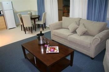 Hawkesbury Race Club Motel - Accommodation Cairns 9
