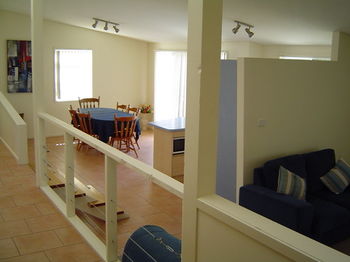 Breeze In Mollymook - Accommodation Cairns 3