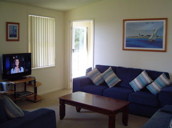 Breeze In Mollymook - Accommodation Cairns 7