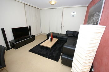 Balmain 704 Mar Furnished Apartment - Accommodation Cairns 16