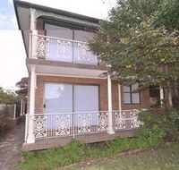 Balmain 2 Mont Furnished Apartment - Accommodation Cairns