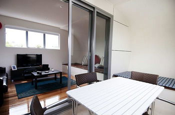 Position Perfect - Accommodation Cairns 5