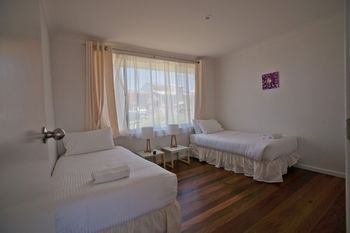 Emerald Views - Accommodation Cairns 6