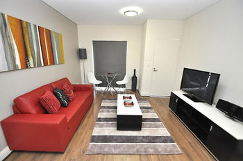 Glebe Furnished Apartments - Accommodation Cairns 2