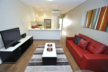 Glebe Furnished Apartments - Accommodation Cairns 4